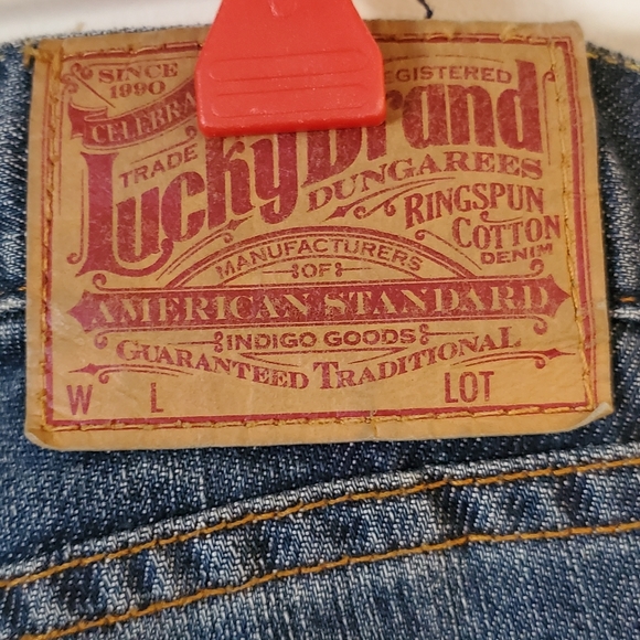 ***Lucky Brand woman's jeans size 8/29*** - Picture 3 of 5
